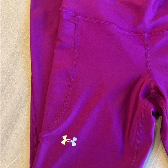 Under Armor Compression High Rise Leggings - Picture 3 of 6